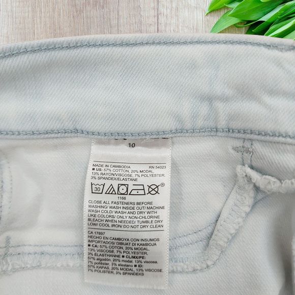 Old Navy Girls Ballerina Jeggings 10 Light Blue Raw Hem Stretch Adjustable Waist - Picture 11 of 11